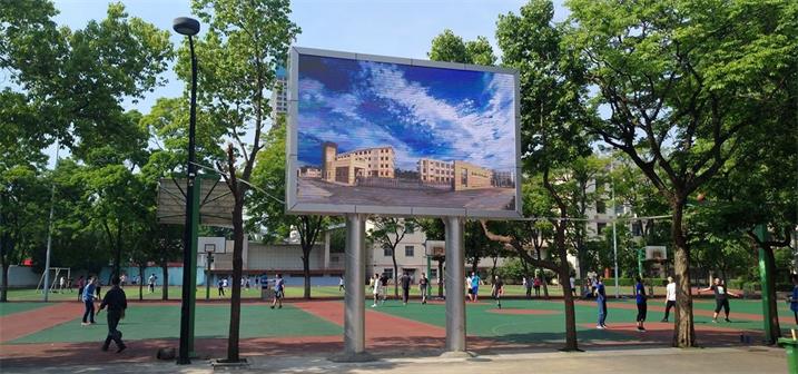 为什么高层建筑会选择户外表贴全彩屏？