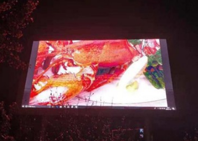 深圳LED显示屏为什么受业内认可